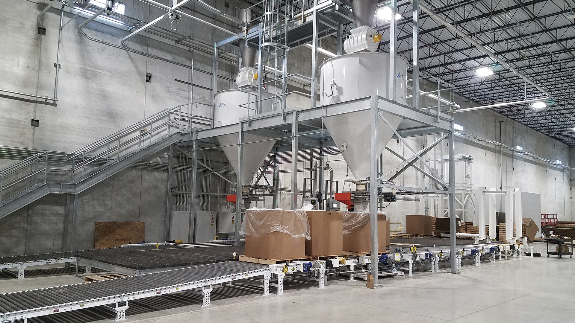 When Choosing an Industrial Conveyor, Several Criteria Must be Considered